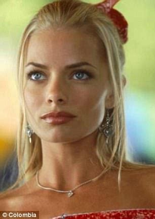 jamie lee pressly naked